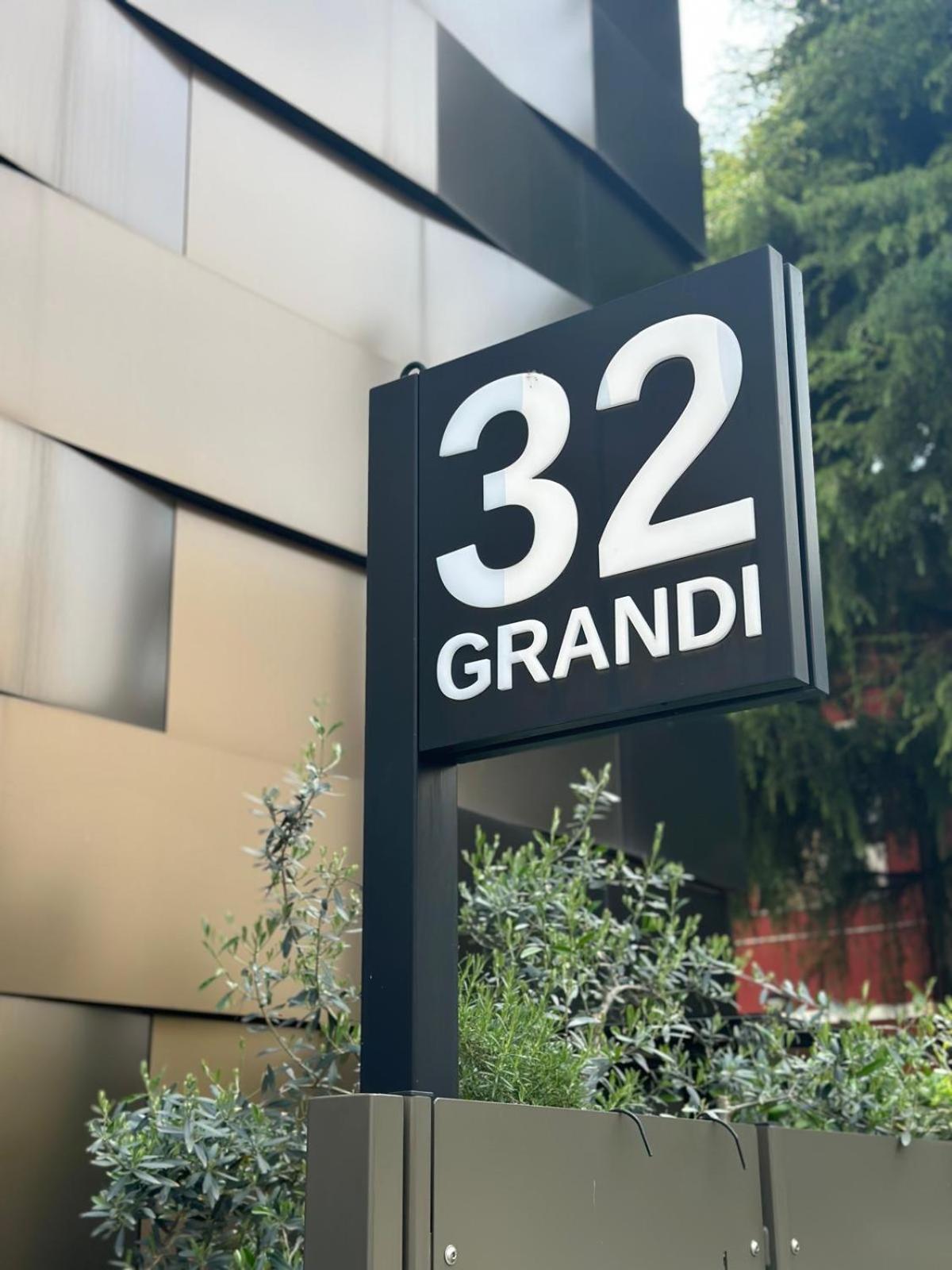 Aparthotel Grandi 32 Segrate Esterno foto