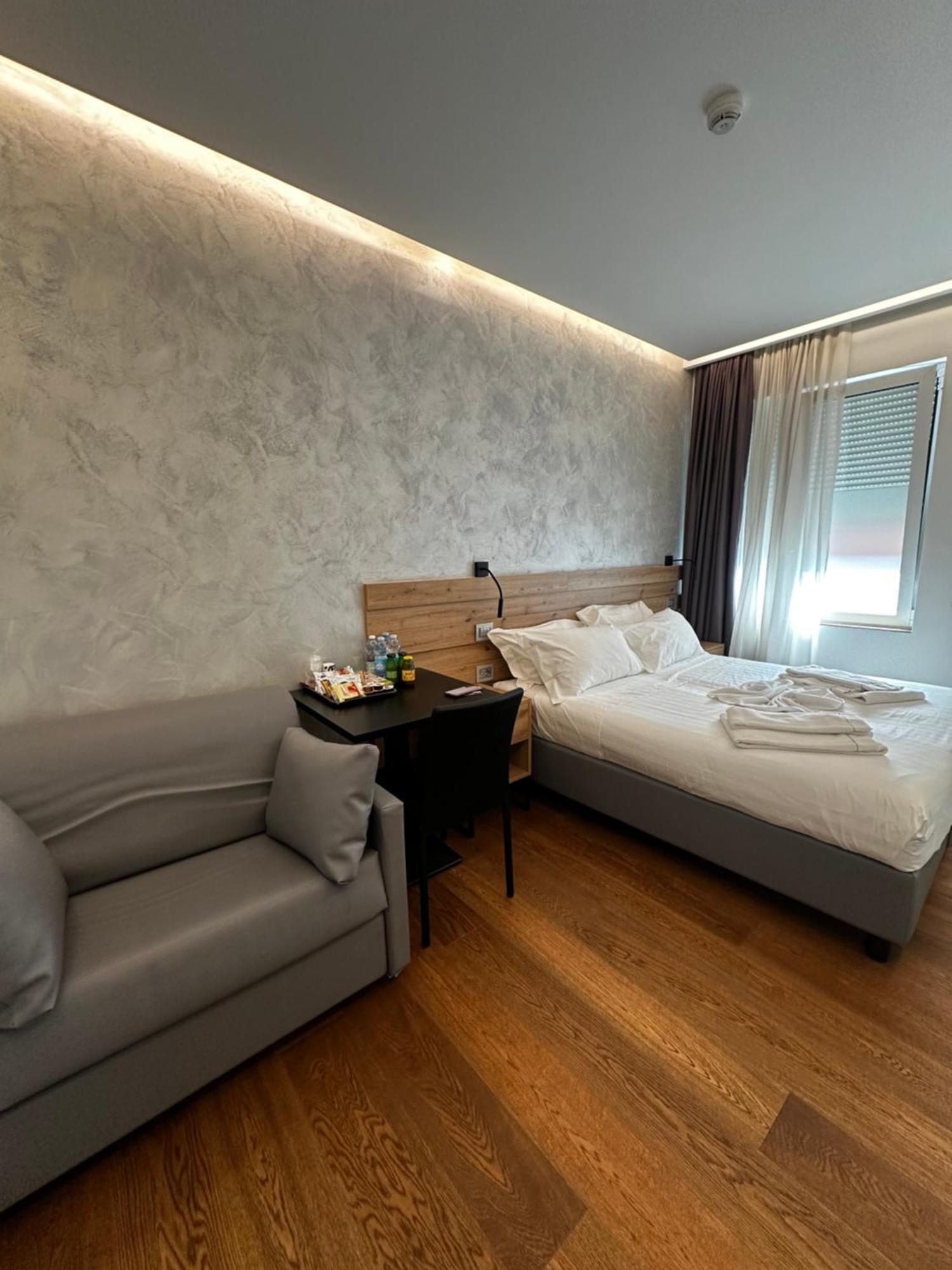 Aparthotel Grandi 32 Segrate Esterno foto