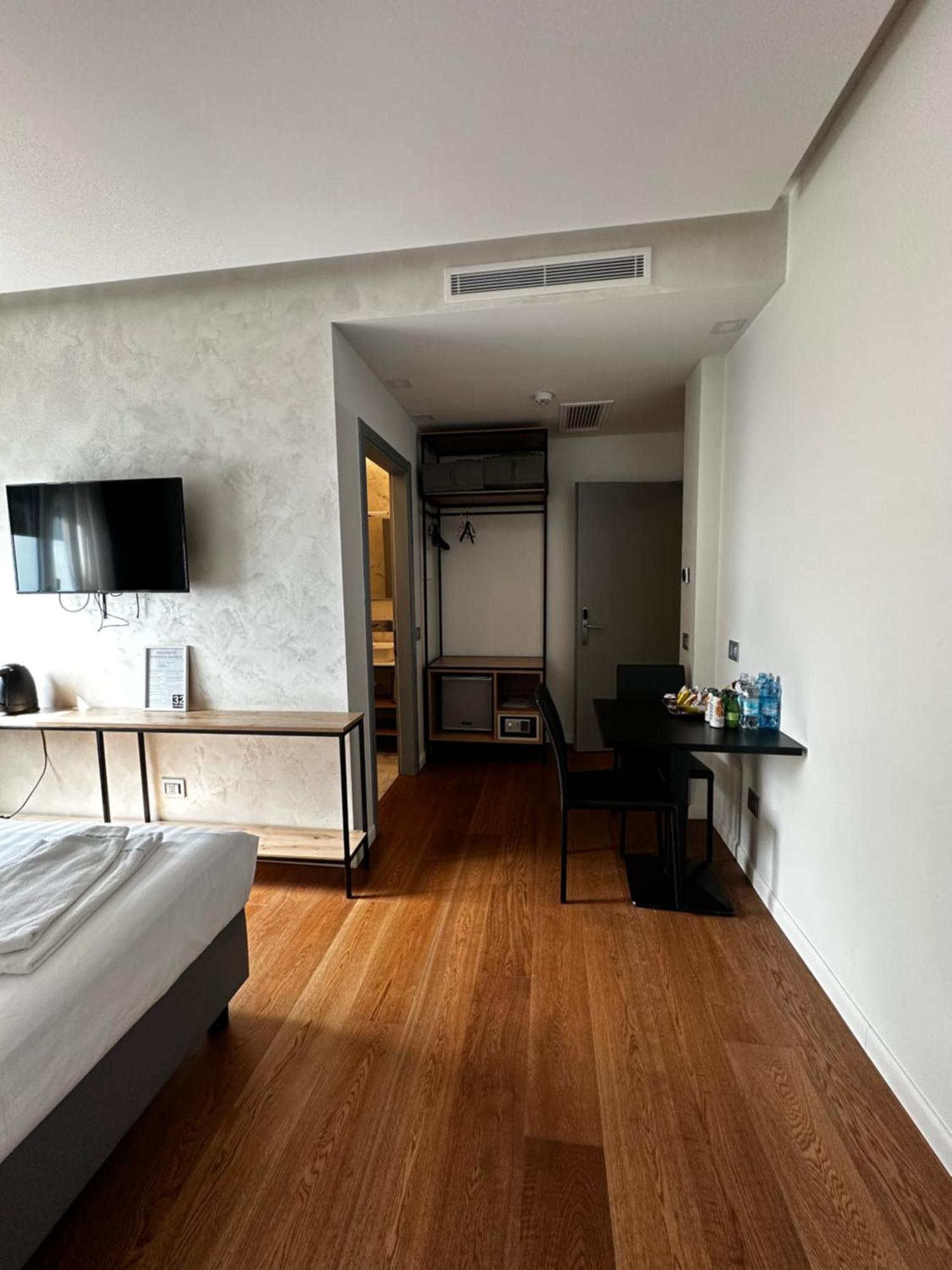 Aparthotel Grandi 32 Segrate Esterno foto